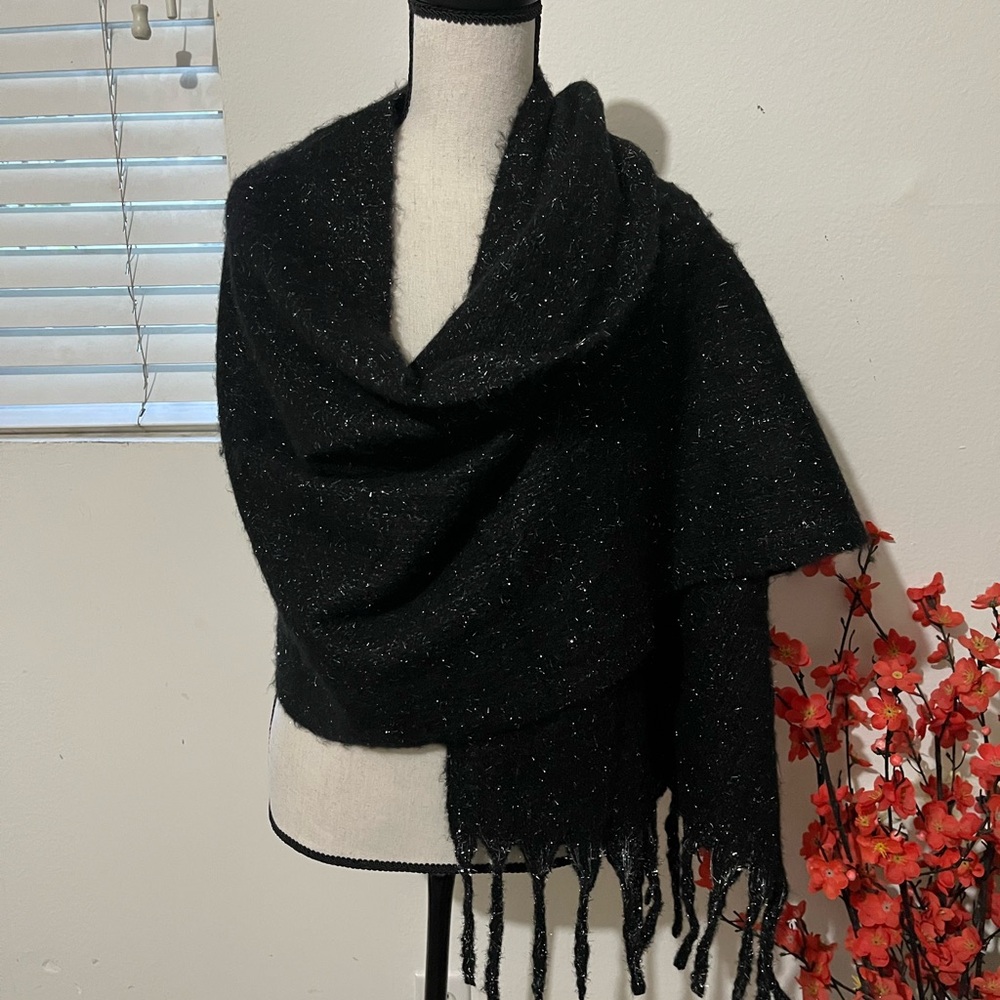Madden Girl Black Sparkle Fringe Wrap